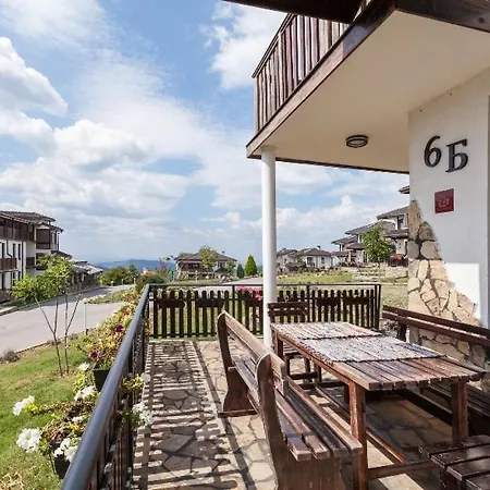 Balkana Village Lodge Kalaydzhii